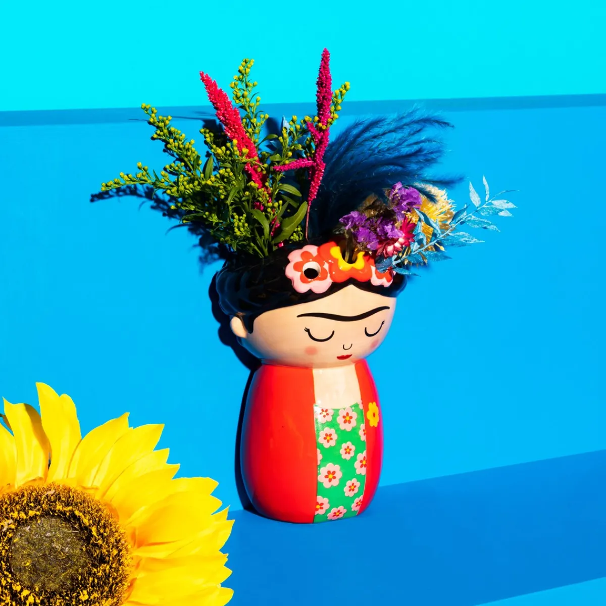 New Sass and Belle Frida Wall Mounted Planter Red