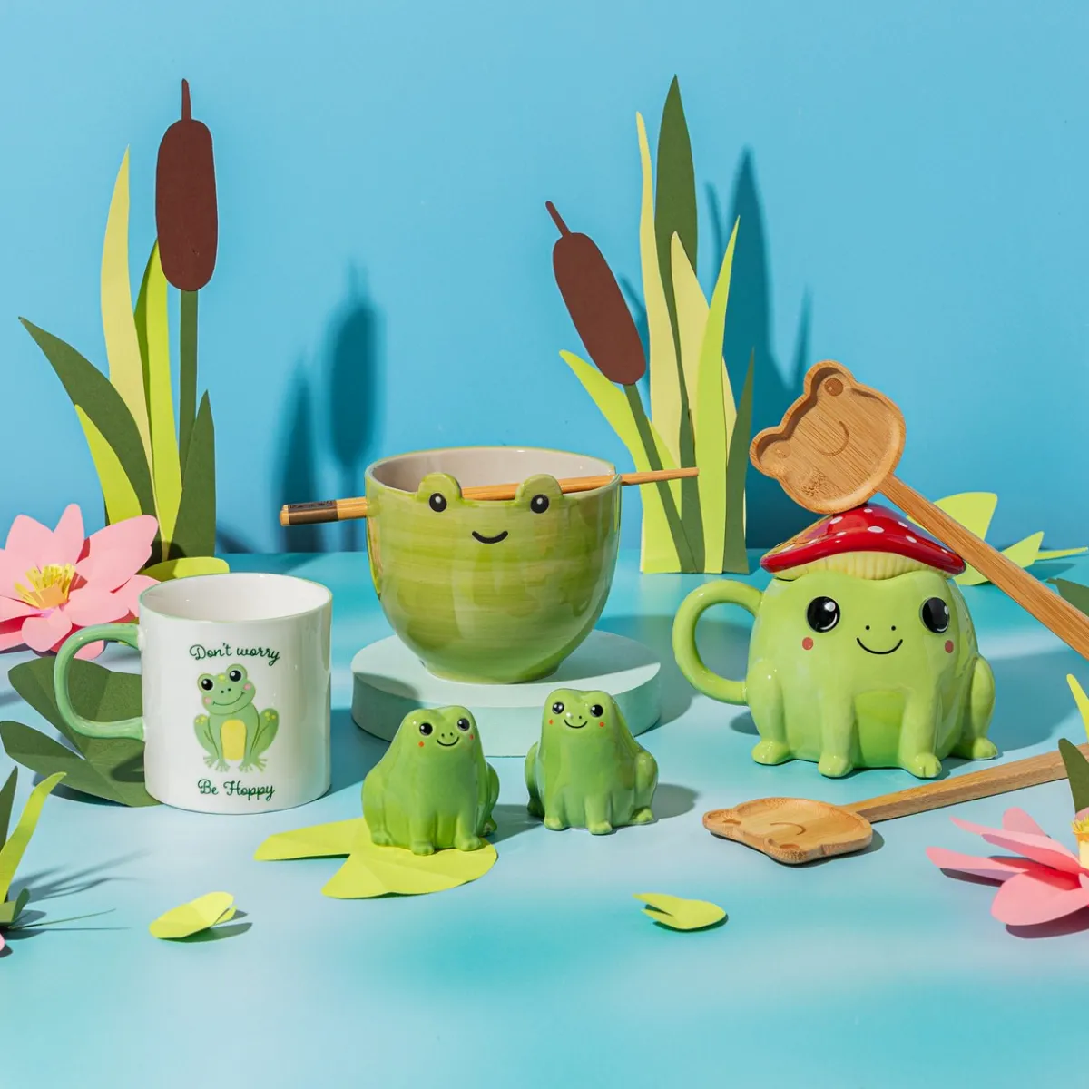 Sass and Belle Frog Noodle Bowl - With Chopsticks