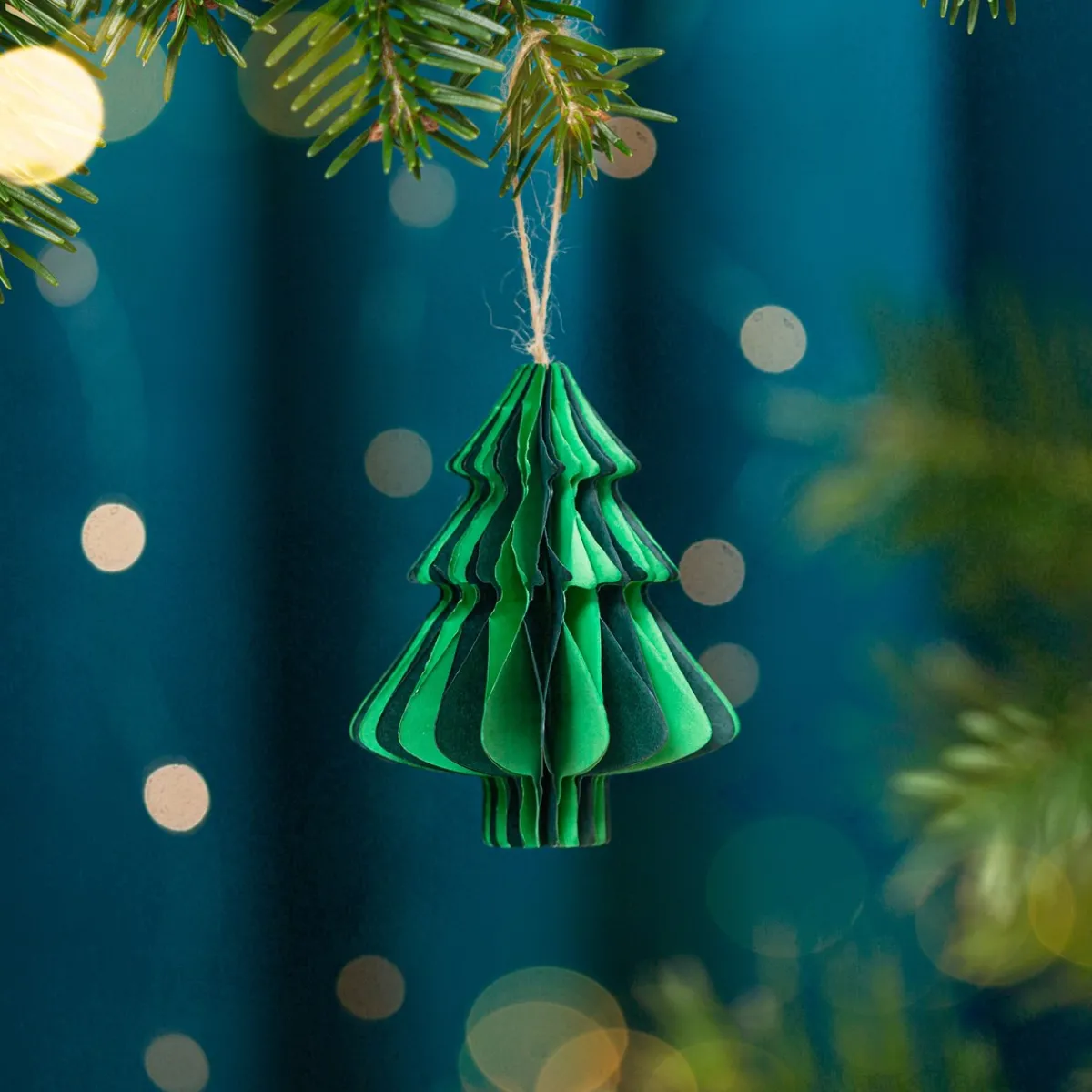 Hot Sass and Belle Green Honeycomb Paper Hanging Decoration
