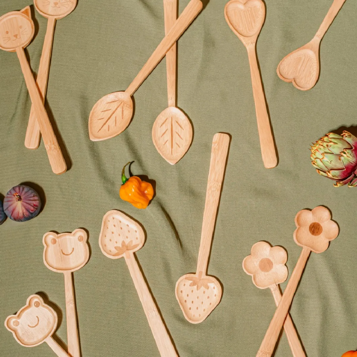 Sale Sass and Belle Leaf Bamboo Salad Servers